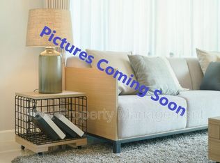 1516 W Wright St, Milwaukee, WI 53206