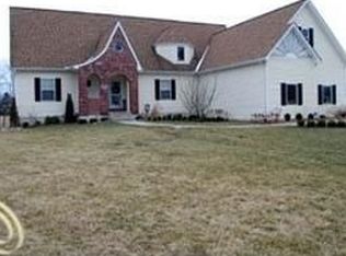 10584 Keane Dr, Grass Lake, MI 49240