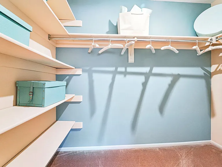2 Bedroom 947 SF - Master Bedroom Walk-In Closet
