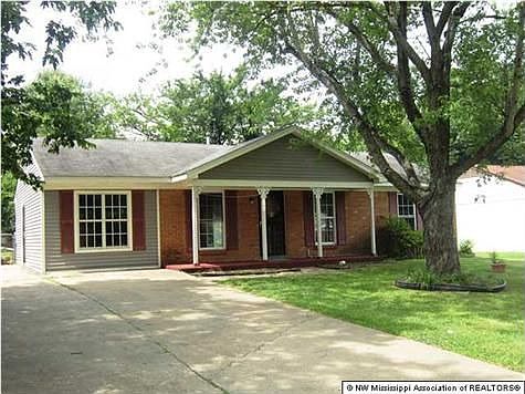 3rd image of 2685 Southbridge Dr