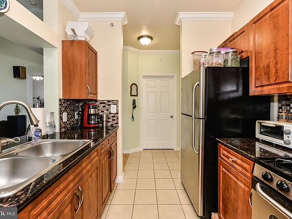 3rd image of 12945 Centre Park Cir APT 410