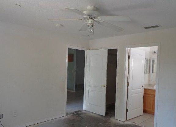 5th image of 19 Ryarbor Dr