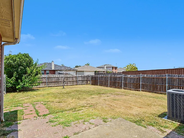 1424 Junction Run — Photo 17