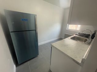 (Undisclosed Address), Oakland Gardens, NY 11364