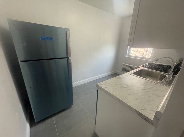 (undisclosed Address)