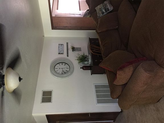 2nd image of 98 London Cove Dr