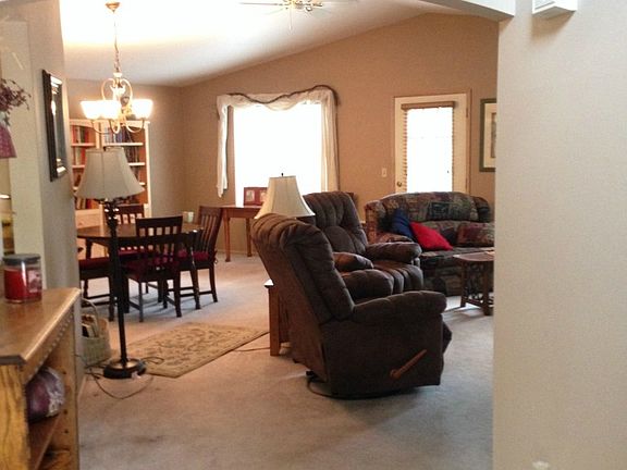 2nd image of 18519 Surcingle Ct SE