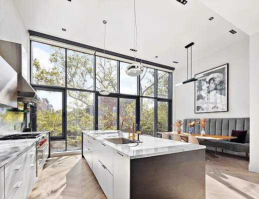 Sold by Compass | media 2