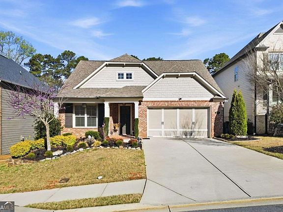 3rd image of 240 Wildcat Ridge Dr