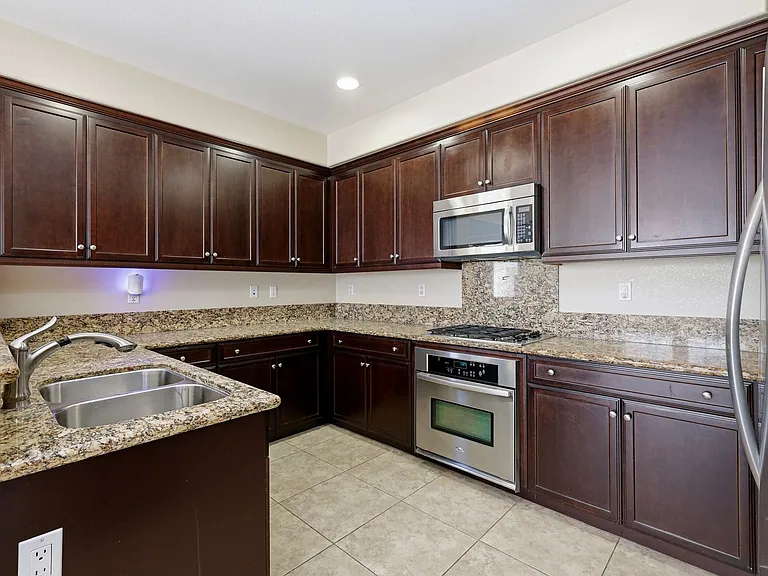 1713 Cripple Creek Dr — Photo 13