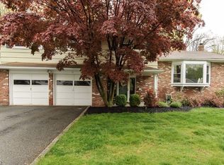 63 Monroe Ave, Roseland, NJ 07068
