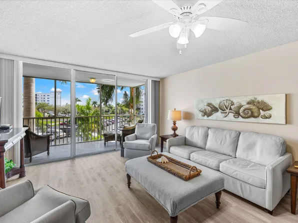 3 Bluebill Ave, Naples, FL