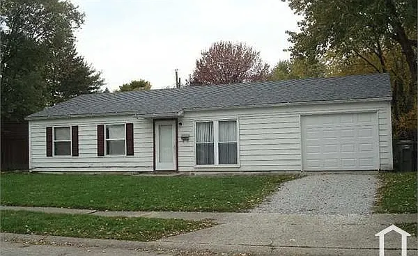 3626 Chrysler St — Photo 1