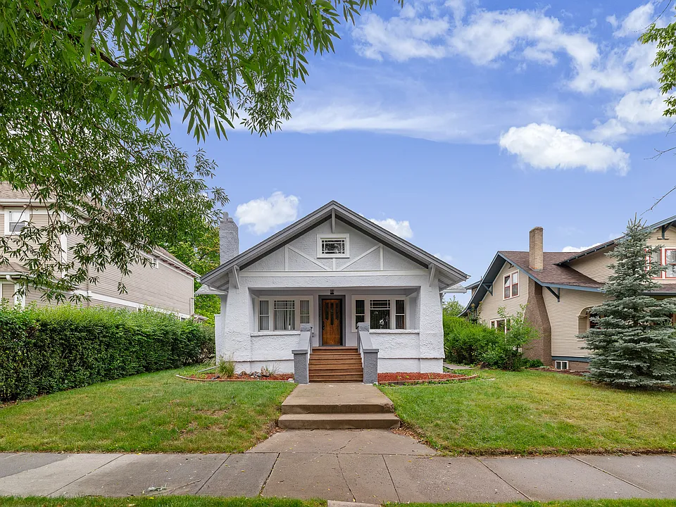 1217 West Blvd