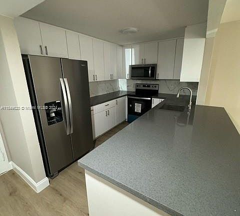 5th image of 4314 NW 9th Ave APT 3-1E