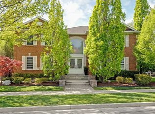 2101 Grosvenor St, Oakville, ON L6H4N1