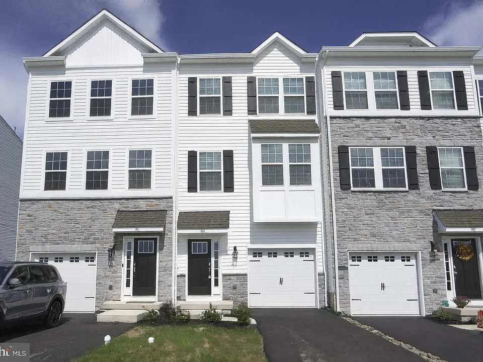 148 Bell Ct