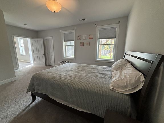 3rd image of 9683 Parkland Meadow Ln