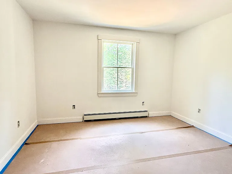 190 Center Rd — Photo 38