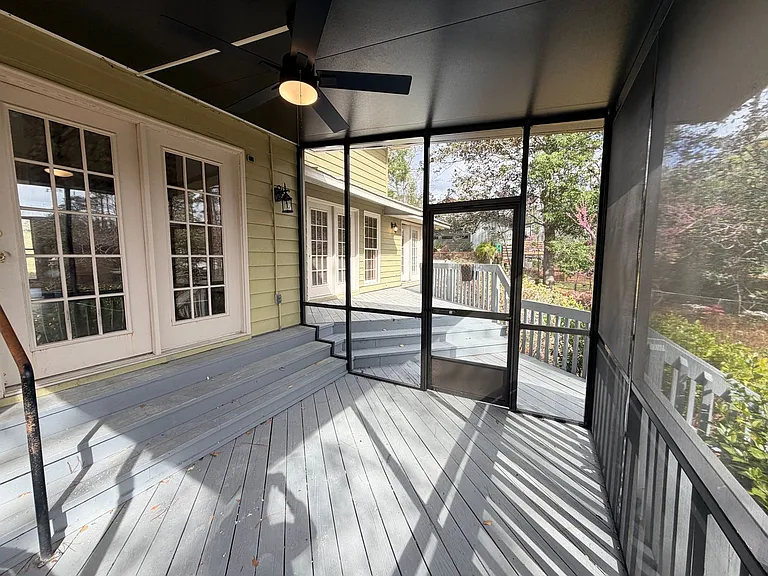 2124 Northwood Cir — Photo 53