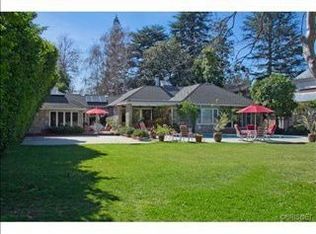 12541 Addison St, Valley Village, CA 91607