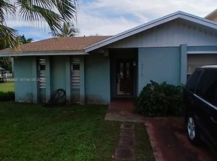 Dixie Heights Gardens, Miami, FL 33157