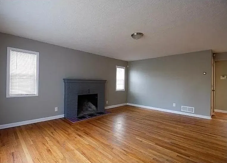 6611 NE Bellevue Ave — Photo 3