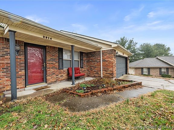 4th image of 3014 Bluegrass Court