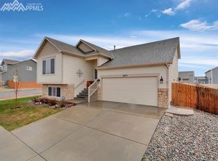 6872 Red Cardinal Loop, Colorado Springs, CO 80908