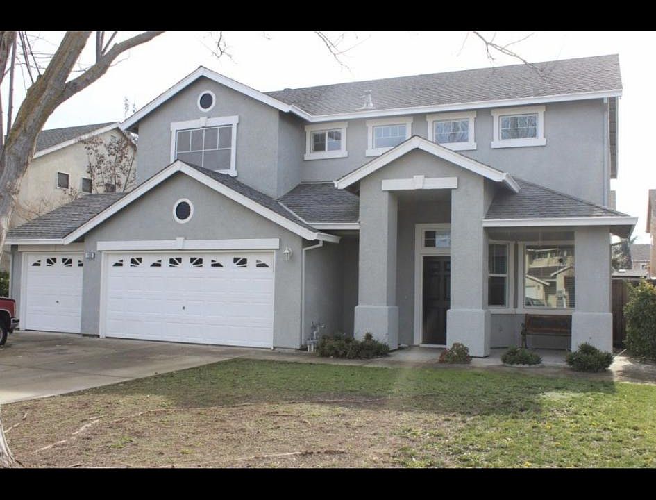 1st image of 180 Oak Crest Ct