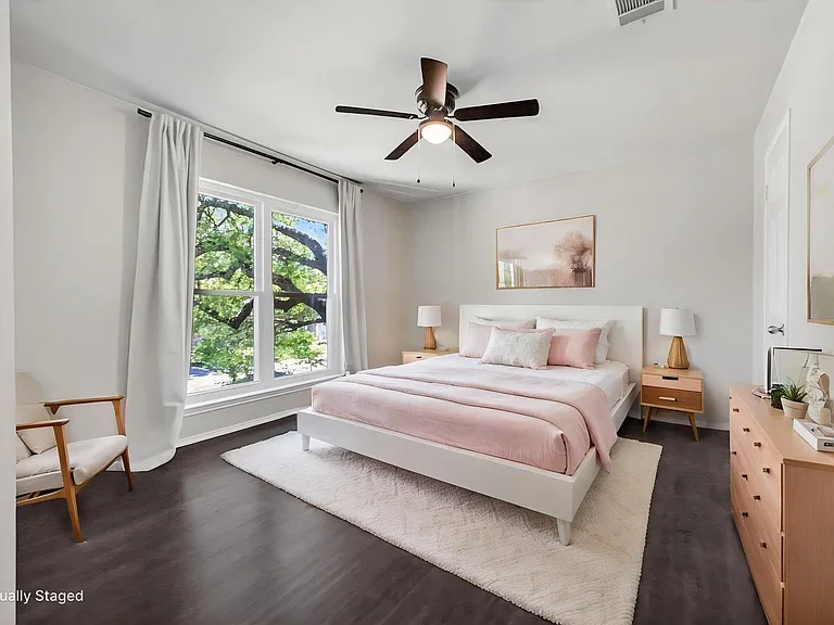 2712 Buckeye Trl — Photo 22
