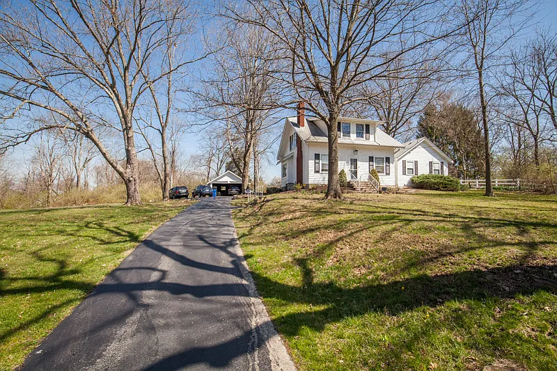 8550 Keller Rd