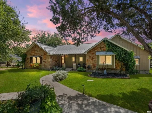 11154 Moorway, Helotes, TX 78023