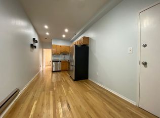 401 Monroe St APT 2L, Hoboken, NJ 07030