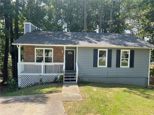 1028 Brandon Hill Way, Jonesboro, GA 30238
