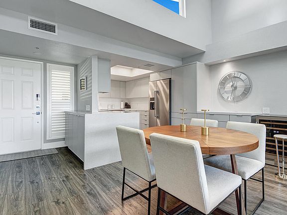 5th image of 255 S Avenida Caballeros Unit 320