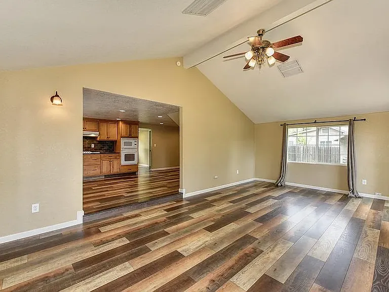 4524 Salmon Falls Rd — Photo 6