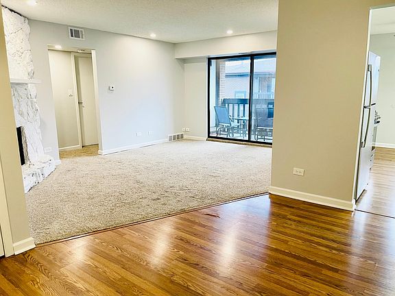 3rd image of 13613 Lamon Ave APT 621