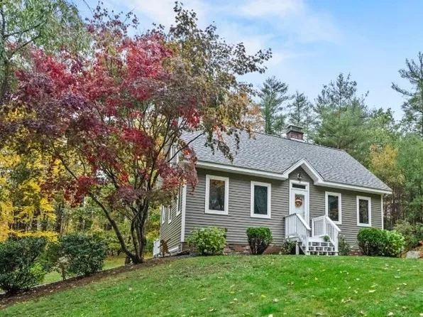 717 Tipton Rock Rd, Southbridge, MA 01550