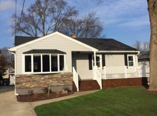 428 W Woodland Ave, Lombard, IL