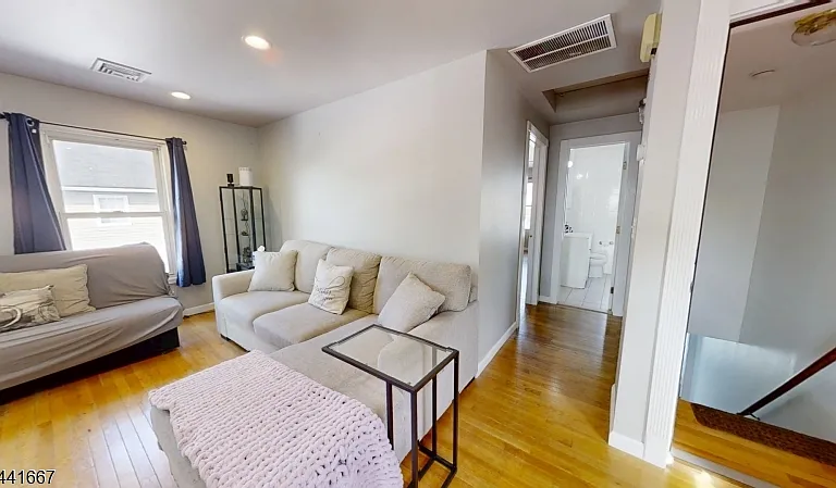 408 Forest St — Photo 10