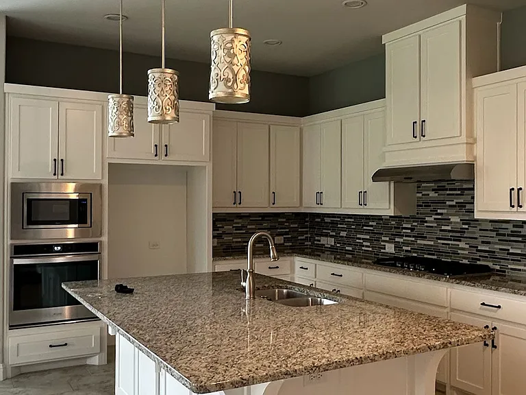 8533 Pine Valley Dr — Photo 10