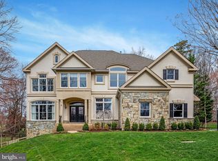 12490 Falkirk Dr, Fairfax, VA 22033