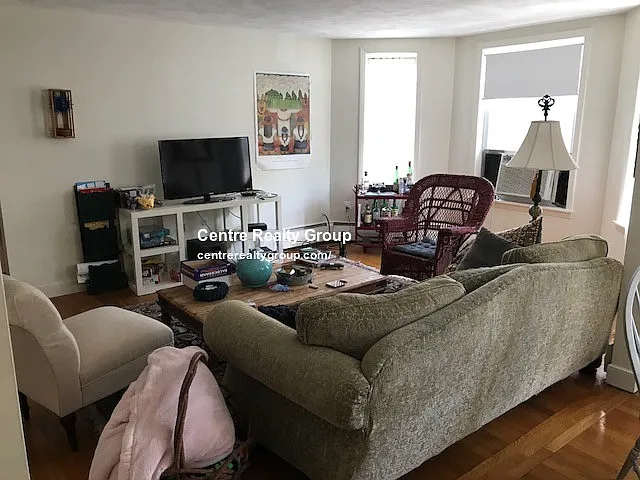 319 Tappan St #3 — Photo 4
