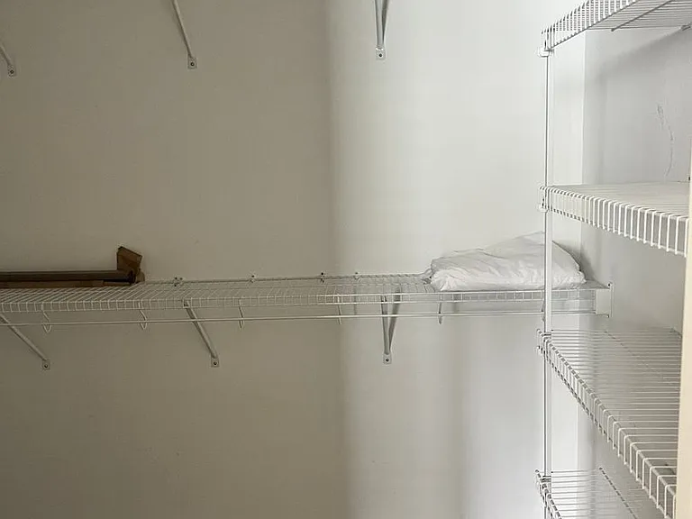 115 N Arrawana Ave #7 — Photo 16