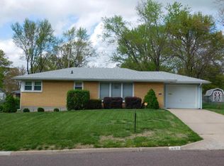 401 W Leslie Ln, Columbia, MO 65202