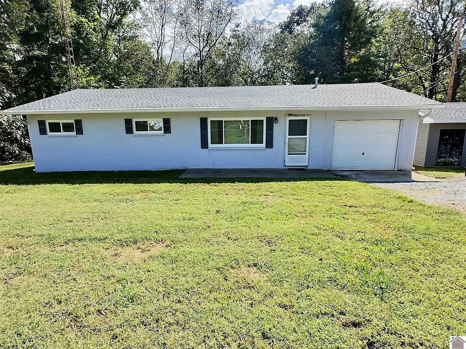 1st image of 2809 W Fork Rd