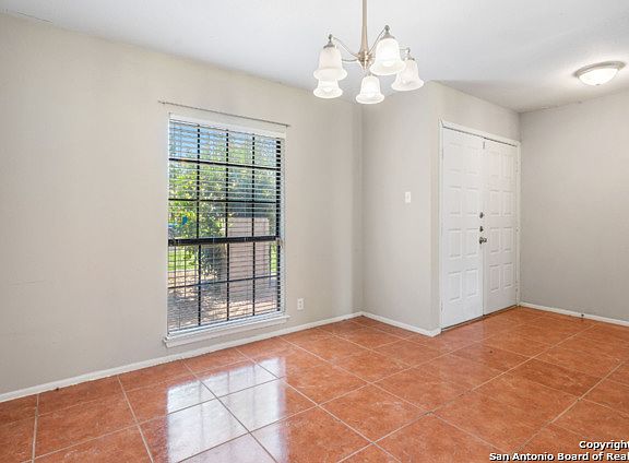 3rd image of 7539 FAIRINGTON DR