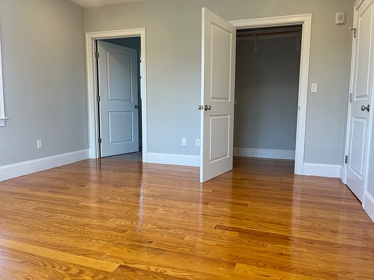 45 Spring St #13 — Photo 10