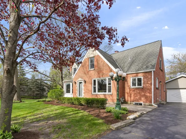 420 S Oak St, Itasca, IL 60143